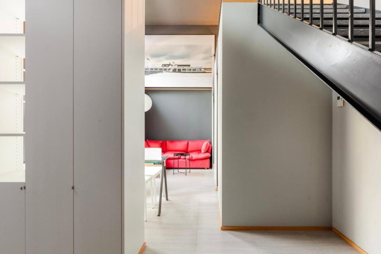 Design Spacious Loft In Navigli - Hosted By Sweetstay Mailand Exterior foto